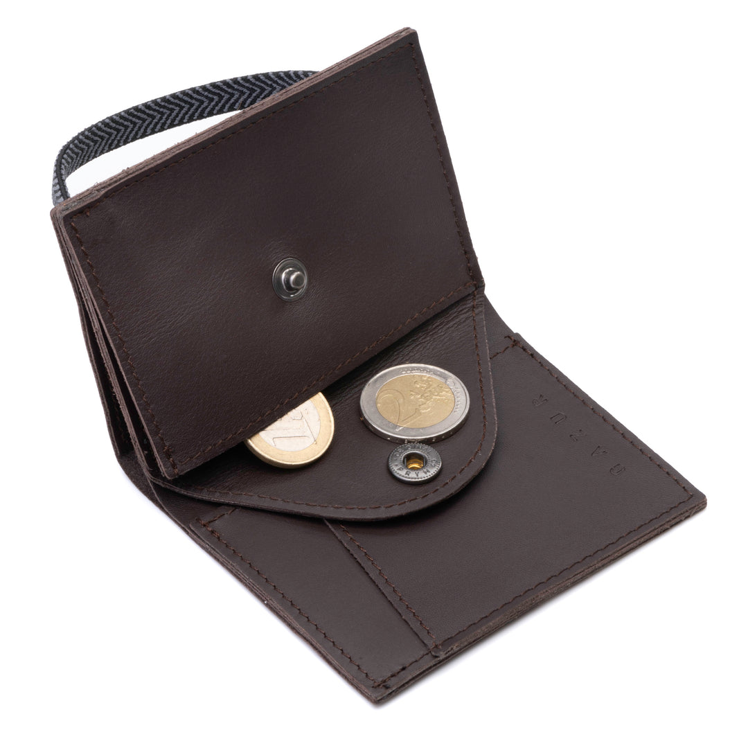The Original | Brown leather wallet | Striped elastic strap