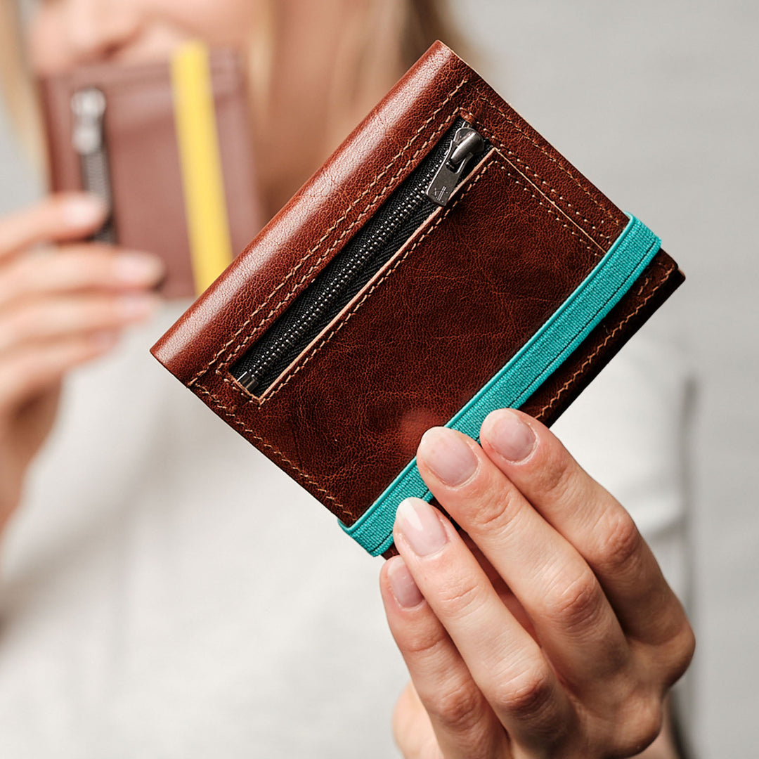 Zipper I Brown leather wallet I Turquoise elastic strap