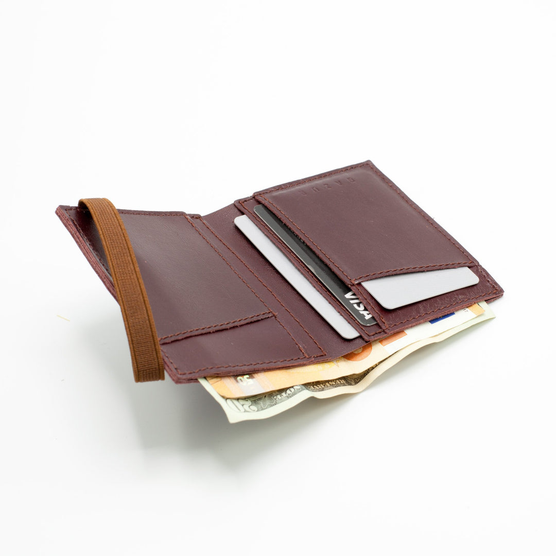 Zipper | Burgundy Leder Portemonnaie | Braunes Gummiband
